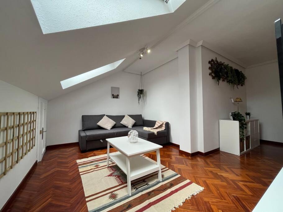 Apartamento El Fontan, Parking Gratuito Хихон Экстерьер фото